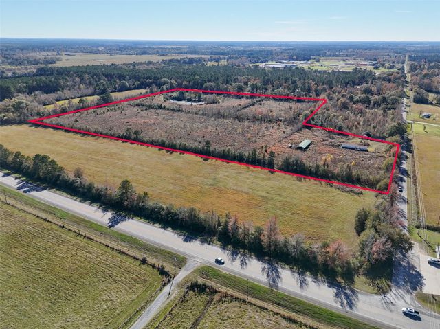 824 County Road 2268, Cleveland, TX 77327