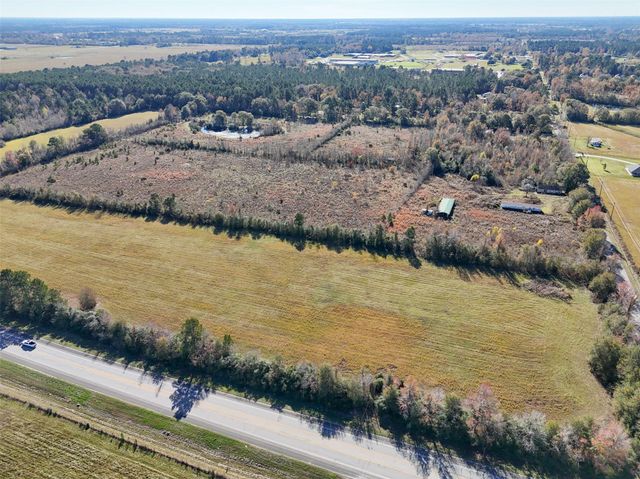 824 County Road 2268, Cleveland, TX 77327