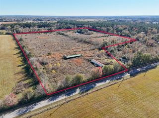 824 County Road 2268, Cleveland, TX 77327