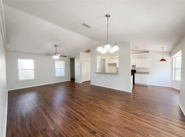 127 REDWOOD TRACK COURSE, Ocala, FL 34472