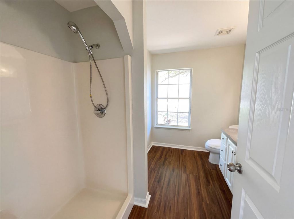 Image 15 of property listing at 127 REDWOOD TRACK COURSE, Ocala, FL 34472