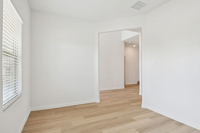 2233 Mustang Way, Seagoville, TX 75159