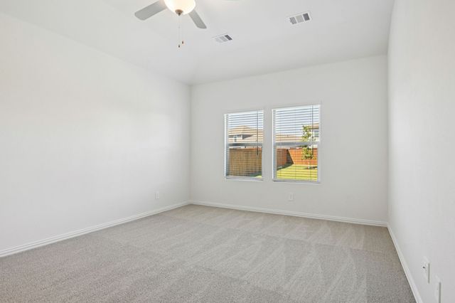 2233 Mustang Way, Seagoville, TX 75159