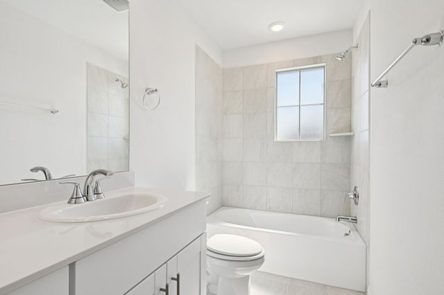 2233 Mustang Way, Seagoville, TX 75159