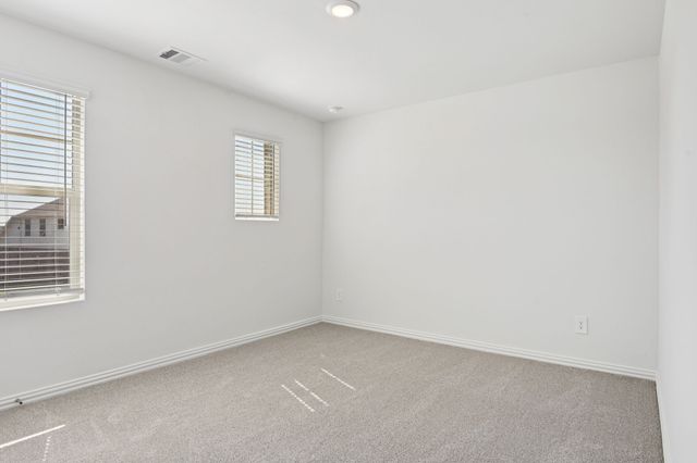 2233 Mustang Way, Seagoville, TX 75159