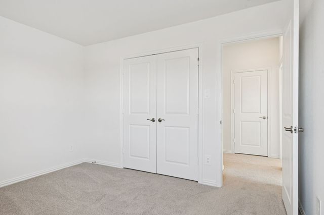 2233 Mustang Way, Seagoville, TX 75159