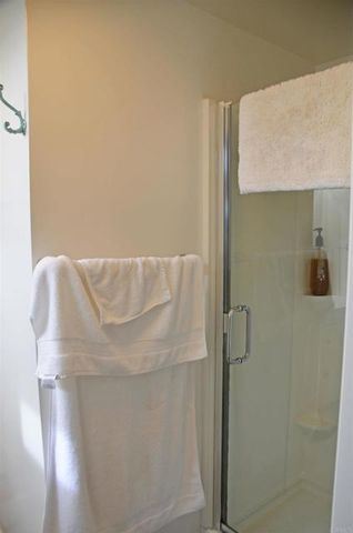 245 W Bobier Drive Spc 91, Vista, CA 92083