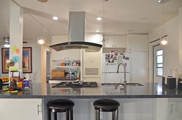 245 W Bobier Drive Spc 91, Vista, CA 92083