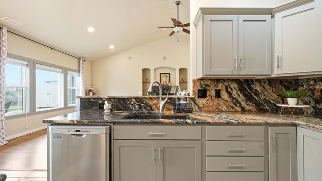 408 Liberty Lane, Richland, WA 99352