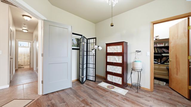 408 Liberty Lane, Richland, WA 99352