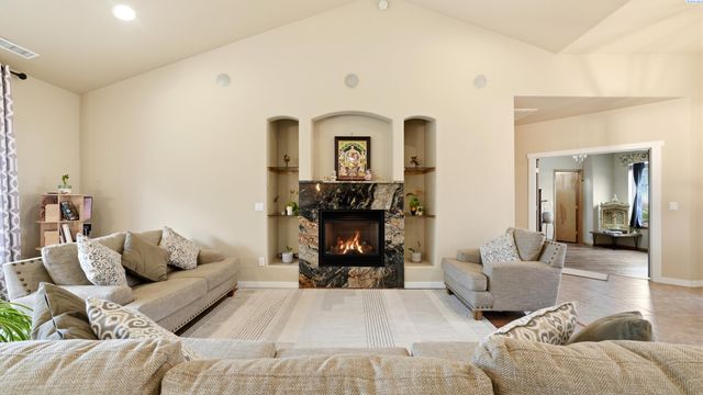 408 Liberty Lane, Richland, WA 99352