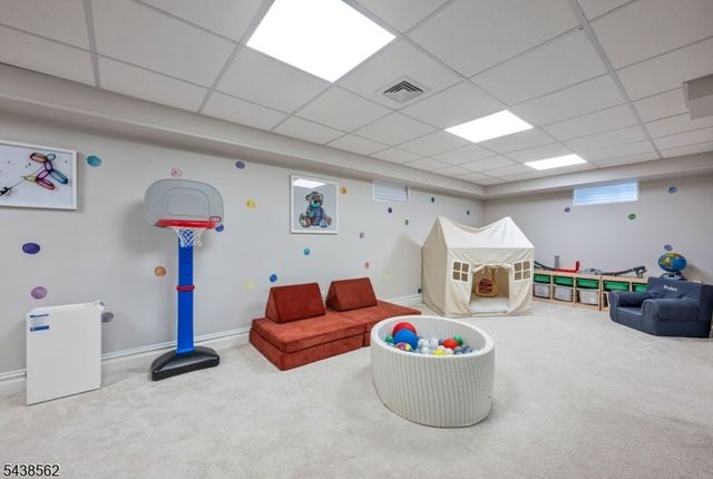 647 Harristown Rd, Glen Rock Boro, NJ 07452