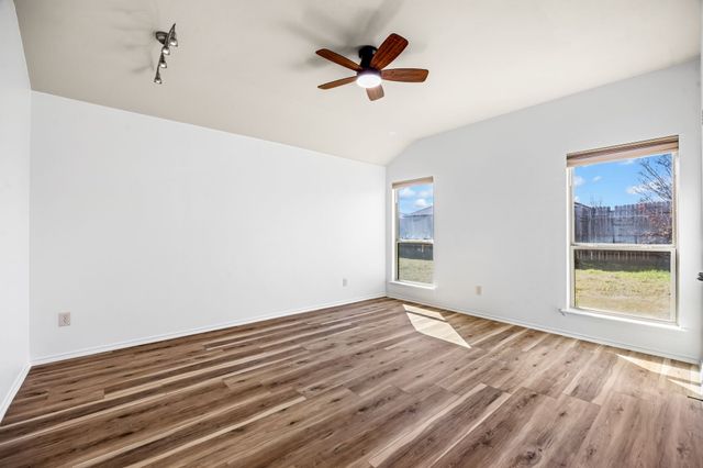 608 W Grove Circle, Anna, TX 75409