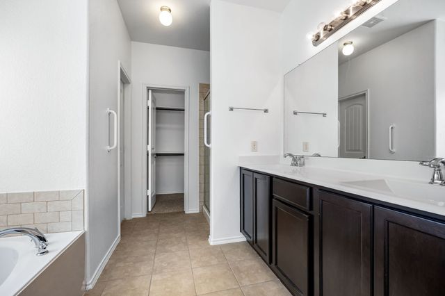 608 W Grove Circle, Anna, TX 75409