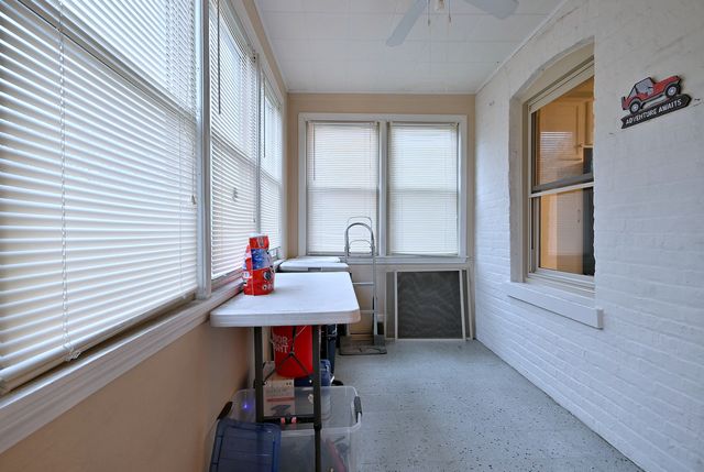 6306 W Holbrook Street, Chicago, IL 60646