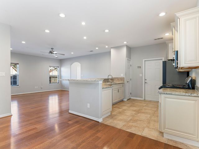 4404 Cardinal Drive, Bay City, TX 77414