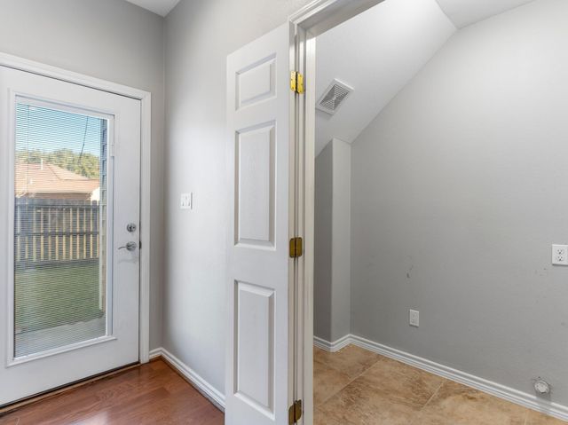 4404 Cardinal Drive, Bay City, TX 77414