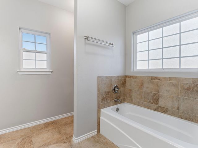 4404 Cardinal Drive, Bay City, TX 77414