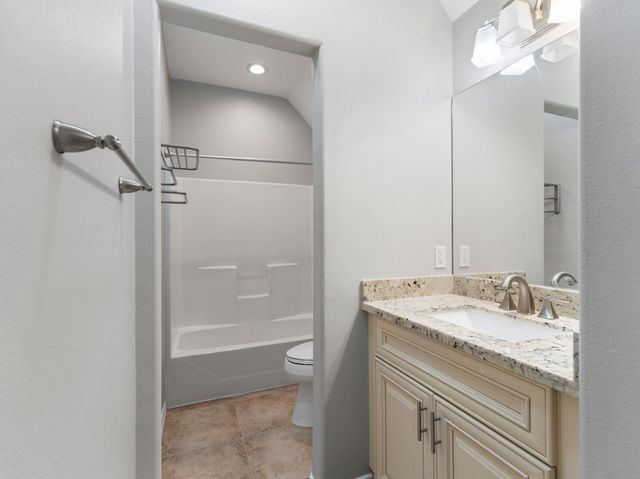 4404 Cardinal Drive, Bay City, TX 77414