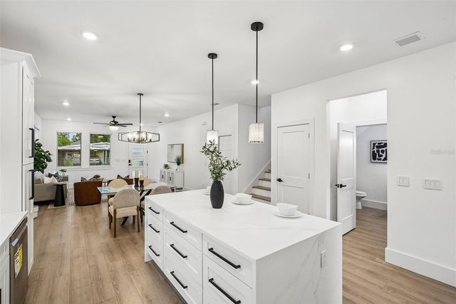 3612 E CLIFTON STREET, Tampa, FL 33610