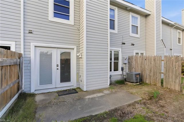 815 Quesnel DR, Virginia Beach, VA 23454