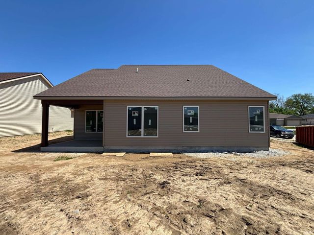 17909 Seahawk Lane, Huntertown, IN 46748
