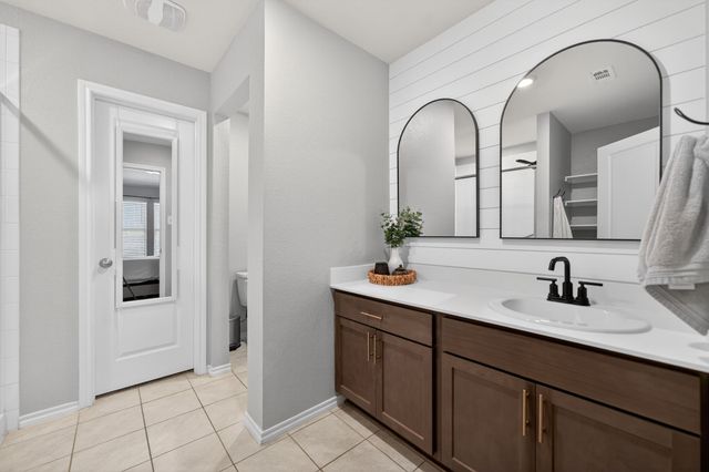 800 Rustic Way, Royse City, TX 75189