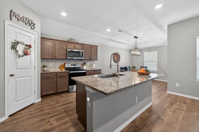 800 Rustic Way, Royse City, TX 75189