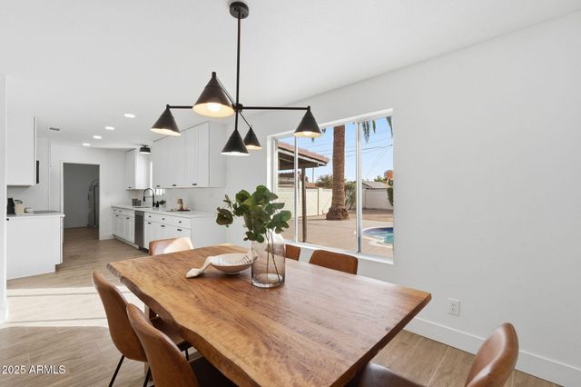 403 W GAIL Drive, Chandler, AZ 85225