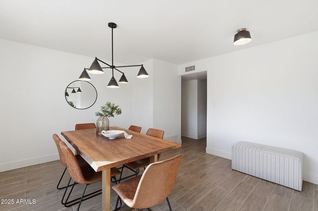 403 W GAIL Drive, Chandler, AZ 85225