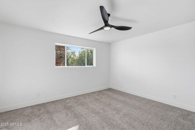 403 W GAIL Drive, Chandler, AZ 85225