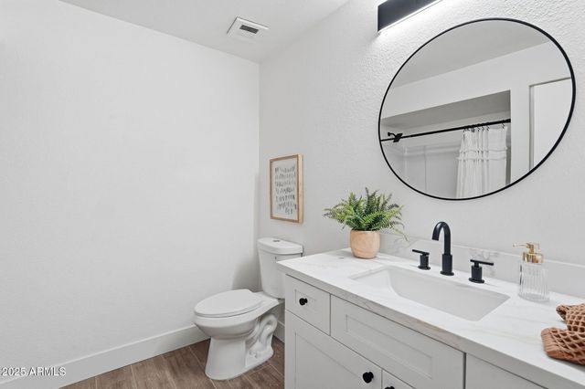 403 W GAIL Drive, Chandler, AZ 85225