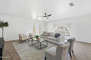 403 W GAIL Drive, Chandler, AZ 85225