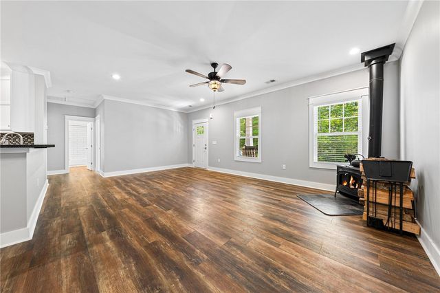 195 Centurion Lane, Pickens, SC 29671