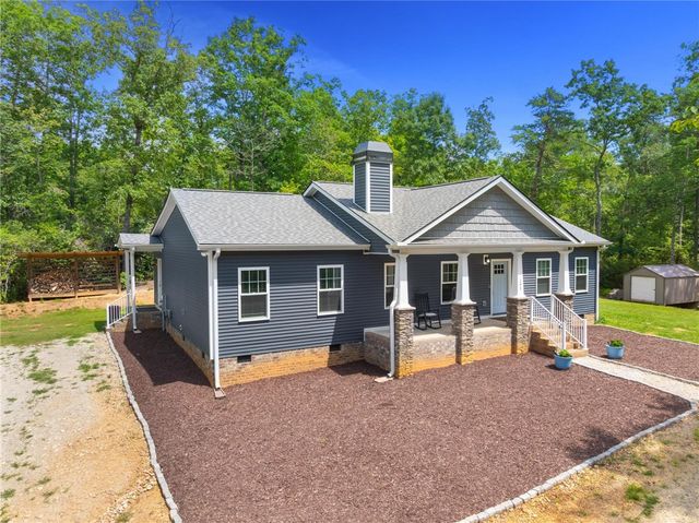 195 Centurion Lane, Pickens, SC 29671