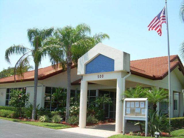 380 NW 67th Street 207, Boca Raton, FL 33487