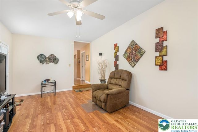 5 JANE Court, Penn Forest Twp, PA 18210