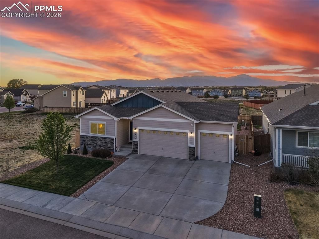 Image 27 of property listing at 9808 Wando Drive, Colorado Springs, CO 80925