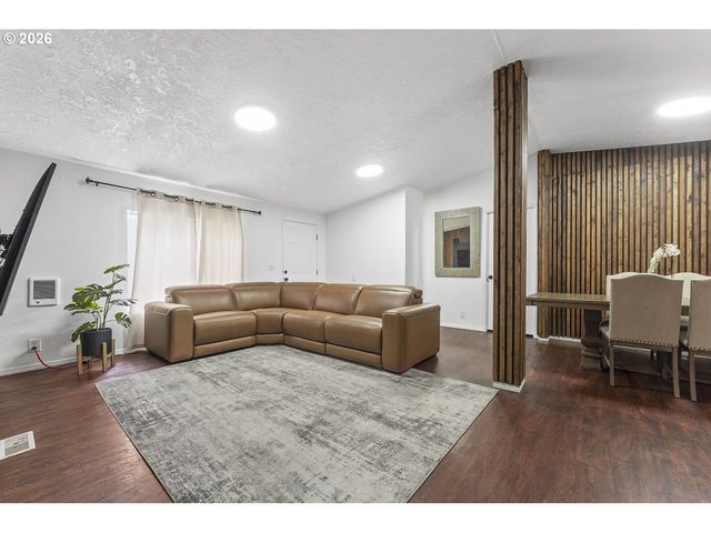 5200 Se 132ND Ave, Portland, OR 97236