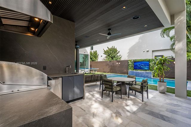10540 NW 67th Terrace, Doral, FL 33178