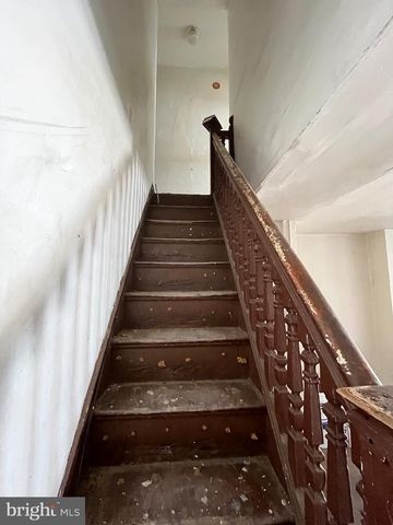 2423 BRENTWOOD AVE, Baltimore, MD 21218