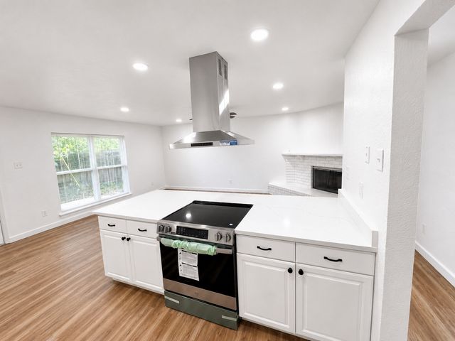 542 Hanover Drive, Allen, TX 75002