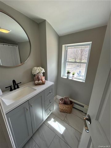 7065 Route 209, Kerhonkson, NY 12446
