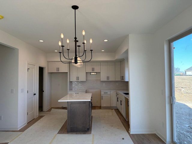 801 Viewpoint DRIVE, Waukesha, WI 53188