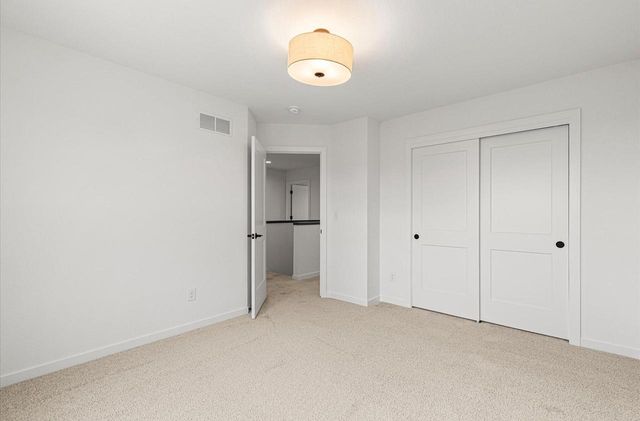 801 Viewpoint DRIVE, Waukesha, WI 53188