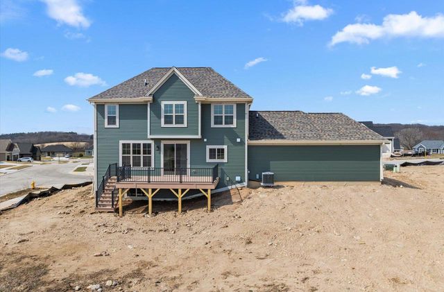 801 Viewpoint DRIVE, Waukesha, WI 53188