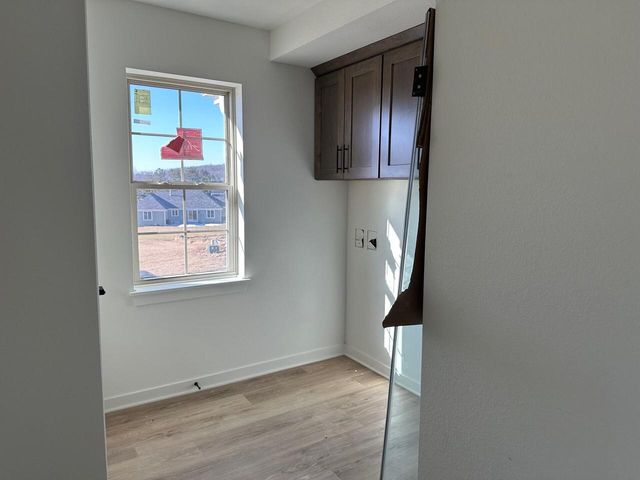 801 Viewpoint DRIVE, Waukesha, WI 53188