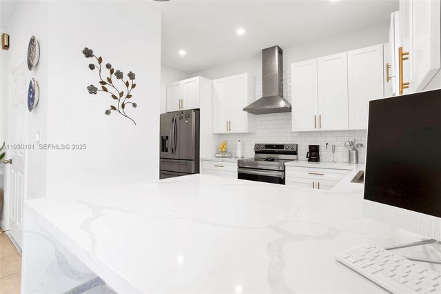 13285 SW 128th Psge 13285, Miami, FL 33186