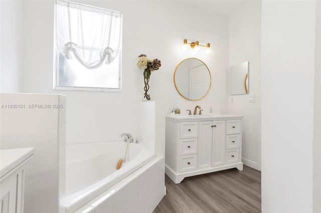 13285 SW 128th Psge 13285, Miami, FL 33186