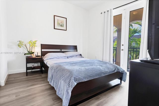 13285 SW 128th Psge 13285, Miami, FL 33186